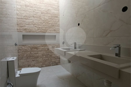 Casa à venda com 3 suítes no condomínio Villa Sapezal, Indaiatuba - SP