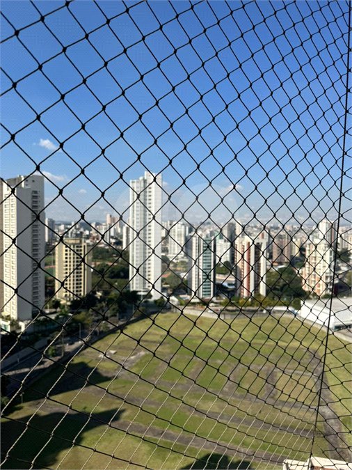 Apartamento à venda com 3 suítes em Jardim Anália Franco, São Paulo, SP