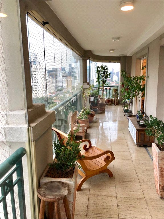 Apartamento à venda com 4 suítes em Brooklin, São Paulo, SP
