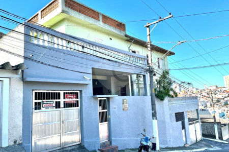 Sobrado à venda com 3 quartos, sendo 1 suíte, em Vila Medeiros, São Paulo, SP
