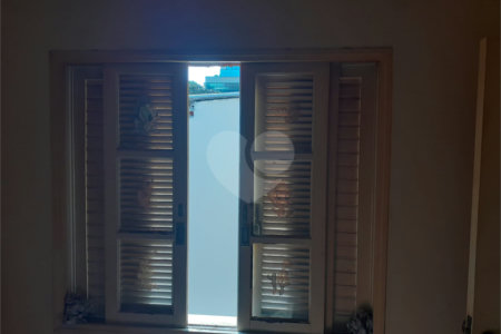 Casa de Vila à venda com 4 quartos, sendo 2 suítes,  em Vila São Francisco, São Paulo, SP