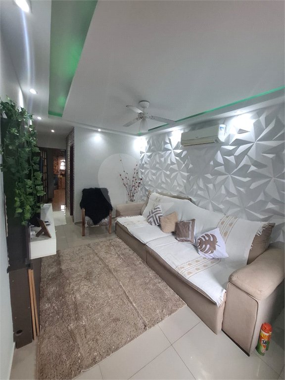 Casa Térrea à venda com 2 quartos, sendo 1 suíte, em Campo Grande, Rio de Janeiro, RJ
