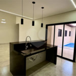 Casa à venda com 3 quartos, sendo 1 suíte, no condomínio Residencial Villagio Wanel, Sorocaba - SP