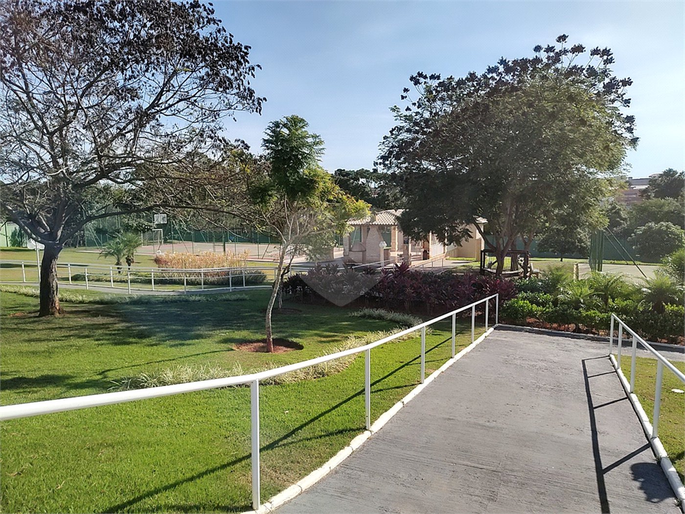 Terreno à venda no condomínio Campos do Conde I e II, Sorocaba - SP