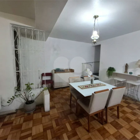 Sobrado à venda com 4 quartos, sendo 1 suíte, em Tucuruvi, São Paulo, SP