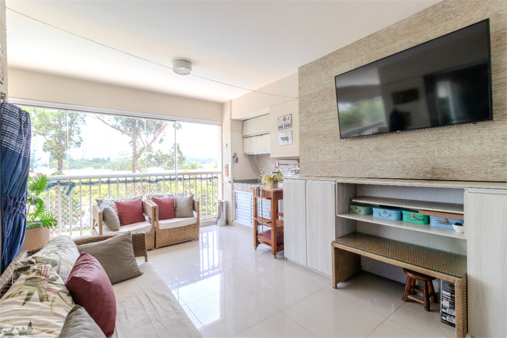 Apartamento à venda com 3 suítes em Campo Grande, São Paulo, SP
