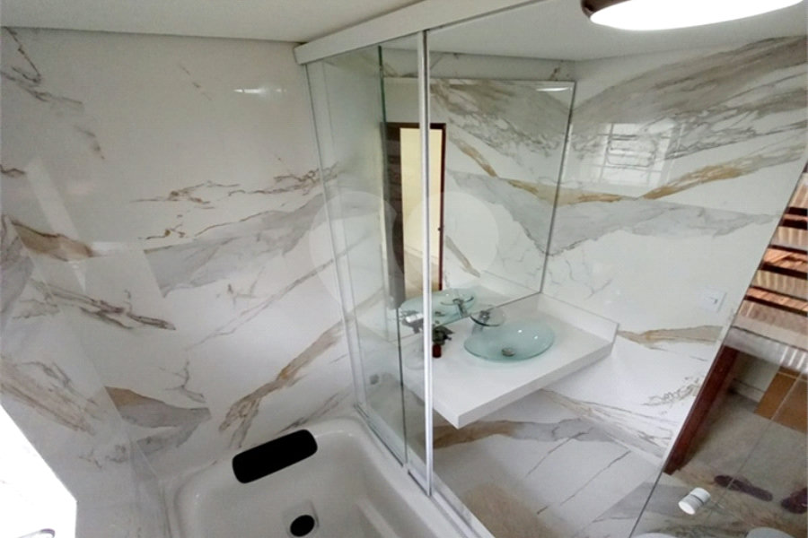 Sobrado à venda com 3 quartos, sendo 1 suíte, em Parque Vitória, São Paulo, SP