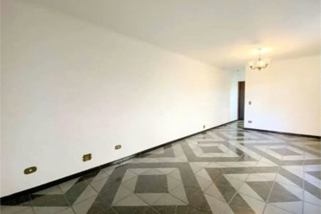 Sobrado à venda com 4 quartos em Vila Ipojuca, São Paulo, SP