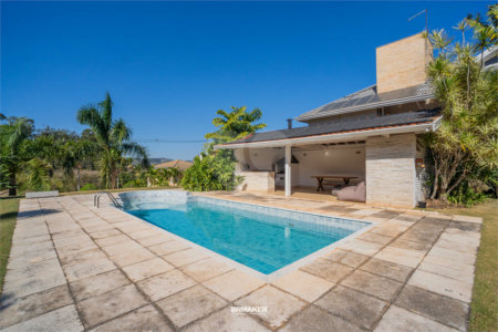 Casa à venda com 3 quartos, sendo 1 suíte,  no condomínio Vinhas da Vista Alegre - Lado Sede, Vinhedo - SP