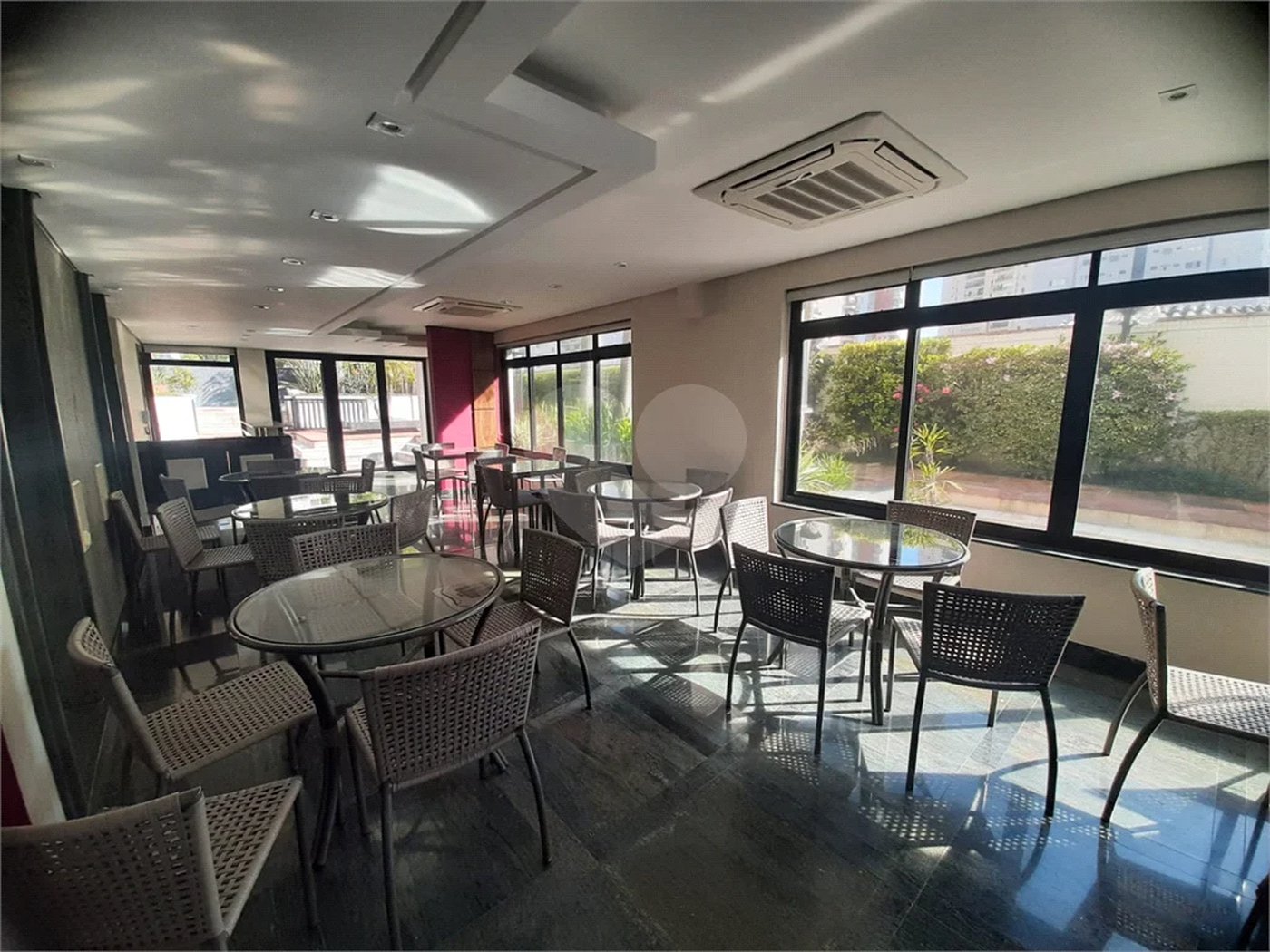 Apartamento à venda com 3 suítes em Tatuapé, São Paulo, SP