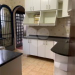 Sobrado à venda com 3 quartos, sendo 1 suíte, em Vila do Castelo, São Paulo, SP