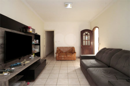 Sobrado à venda com 3 quartos em Vila Dom Pedro I, São Paulo, SP