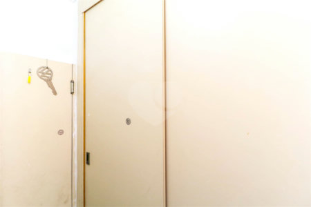 Apartamento à venda com 3 quartos, sendo 1 suíte, em Santo Amaro, São Paulo, SP