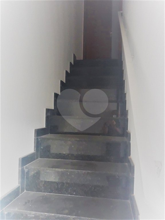 Casa à venda com 2 suítes no condomínio Casa de Pedra, São Paulo - SP