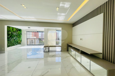 Apartamento à venda com 3 suítes em Vila Gilda, Santo André, SP