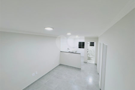 Apartamento à venda com 2 quartos em Lopes de Oliveira, Sorocaba, SP