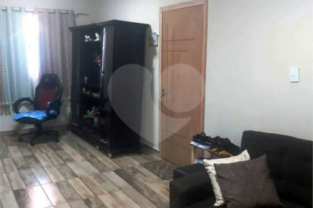 Sobrado à venda com 4 quartos em Jardim Japão, São Paulo, SP