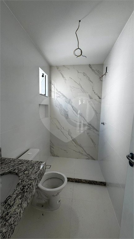 Casa à venda com 2 quartos, sendo 1 suíte, no condomínio Parque Guará, Rio de Janeiro - RJ