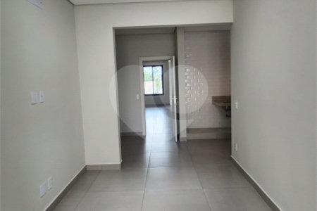 Casa à venda com 3 suítes no condomínio Terras de São Francisco, Vinhedo - SP
