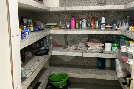 Sobrado à venda com 4 quartos, sendo 2 suítes, em Paraisópolis, São Paulo, SP