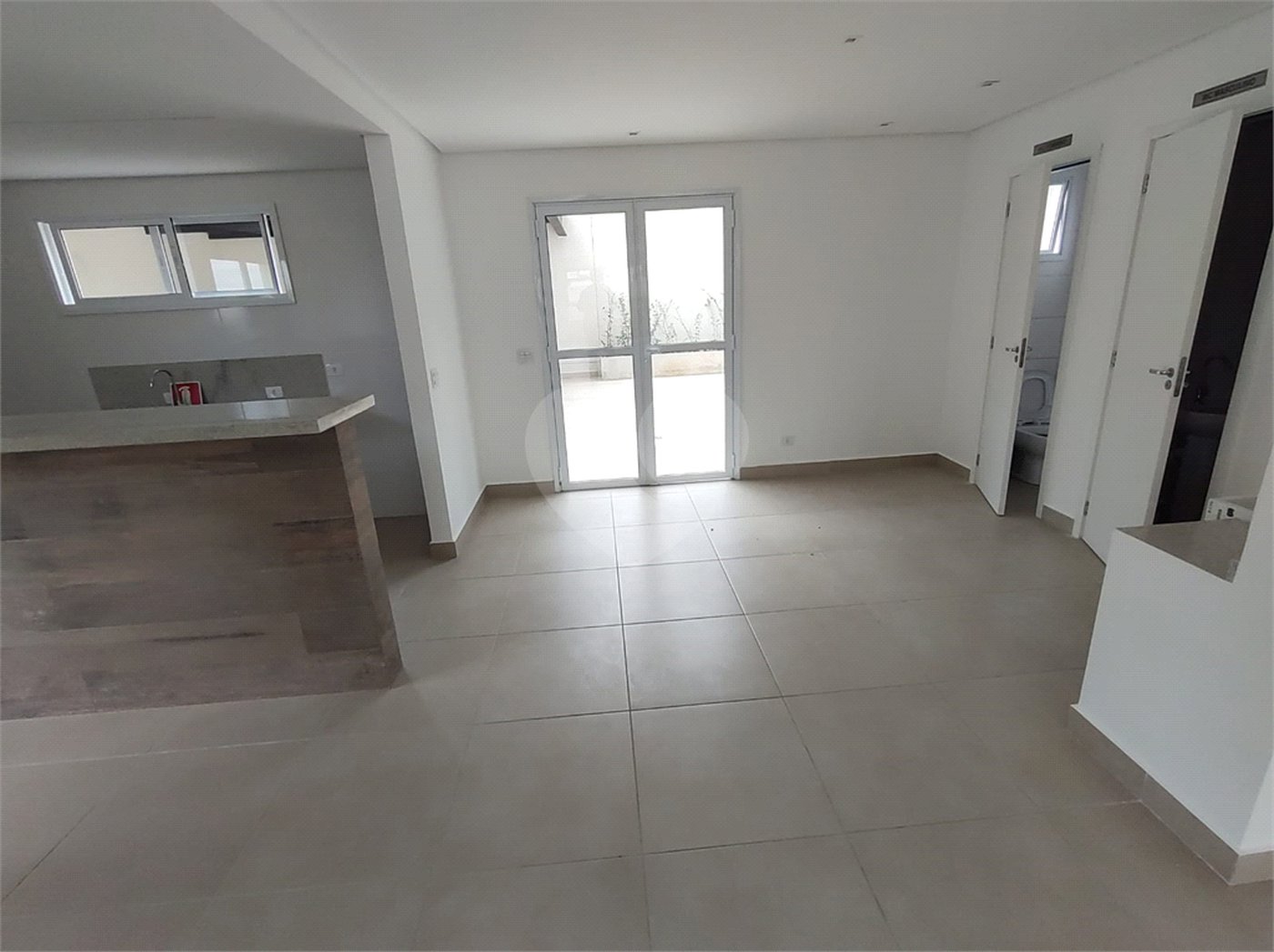 Apartamento à venda com 3 quartos, sendo 1 suíte, em Santana, São Paulo, SP