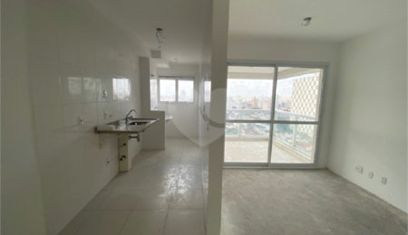 Apartamento à venda com 2 quartos em Aclimação, São Paulo, SP