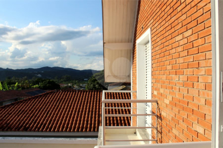 Casa à venda com 5 suítes em Loteamento Loanda, Atibaia, SP