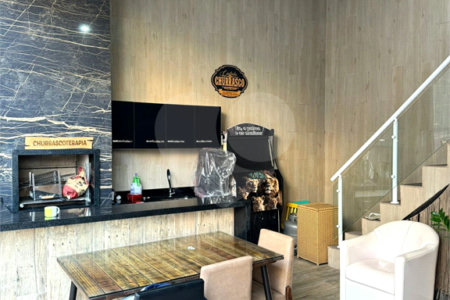 Casa Térrea à venda com 2 quartos, sendo 1 suíte,  em Vila Divina Pastora, São Paulo, SP