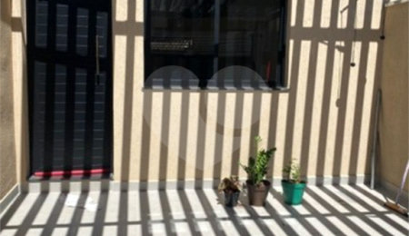 Sobrado à venda com 2 quartos em Santana, São Paulo, SP