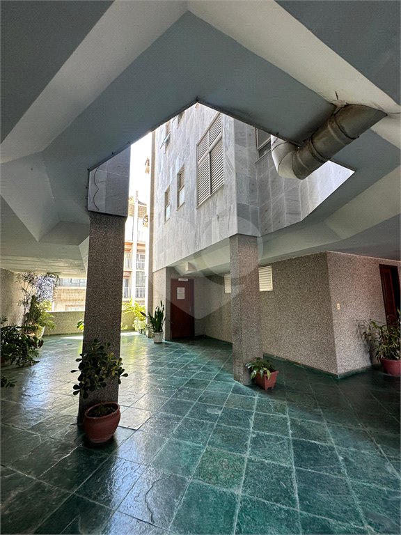 Cobertura à venda com 4 quartos, sendo 2 suítes,  em Braga, Cabo Frio, RJ
