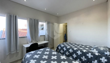 Casa à venda com 4 quartos, sendo 1 suíte,  em Jardim Residencial Villa Amato, Sorocaba, SP