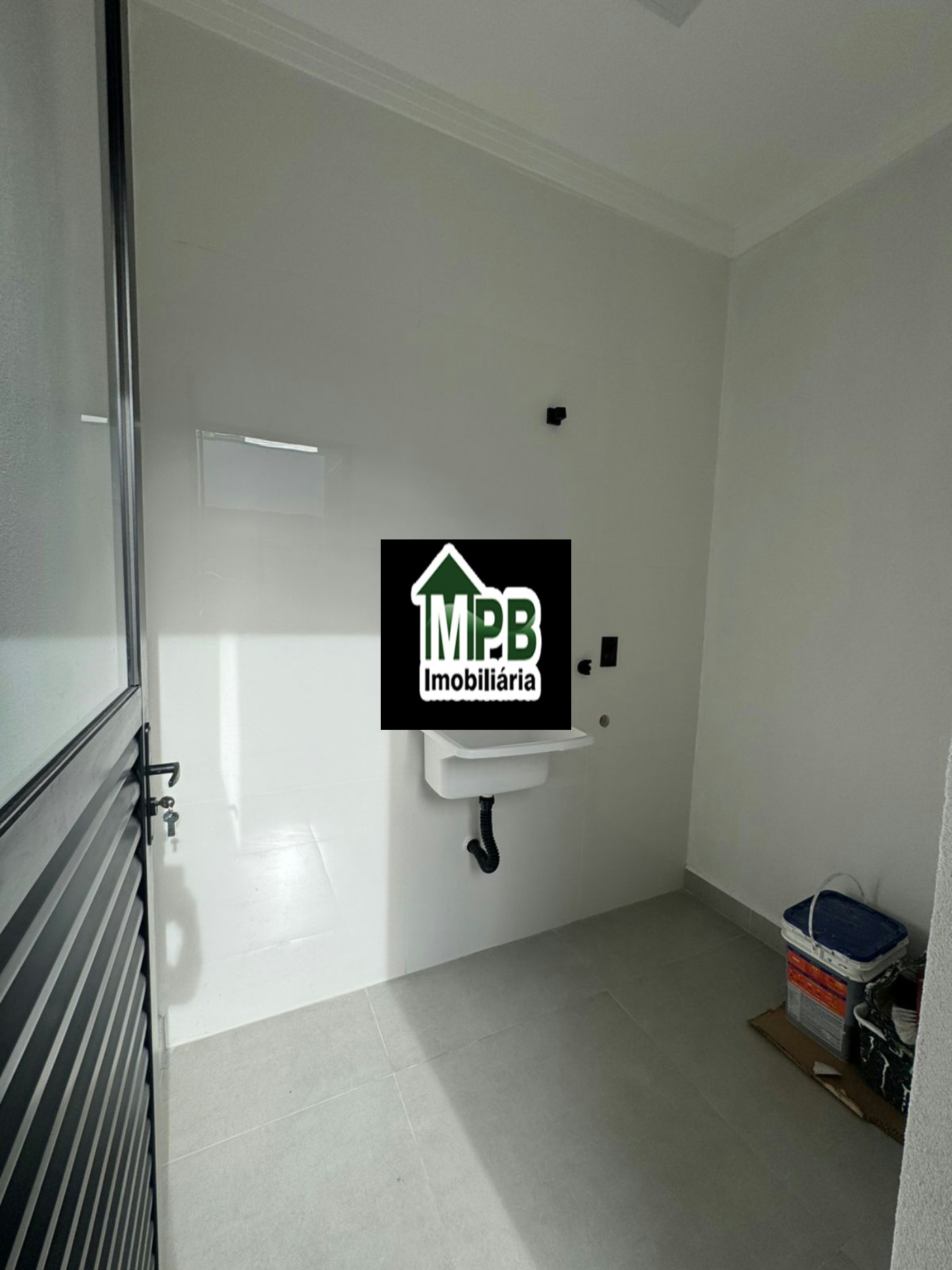 Casa à venda com 3 quartos, sendo 1 suíte, no condomínio Jardim Residencial Villagio Ipanema I, Sorocaba - SP