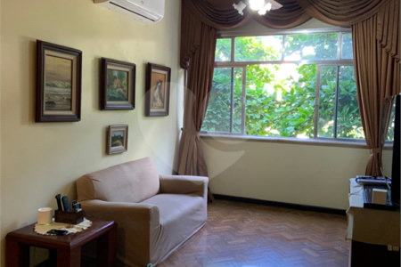 Apartamento à venda com 3 quartos, sendo 1 suíte,  em Tijuca, Rio de Janeiro, RJ