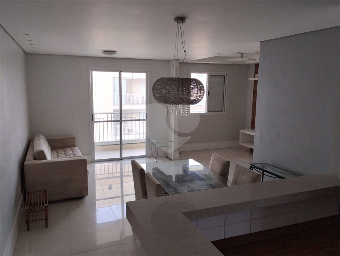Apartamento para alugar com 2 quartos, sendo 1 suíte, em Vila Invernada, São Paulo, SP