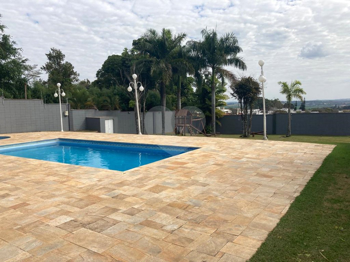 Terreno à venda em Loteamento Residencial Villágio DI Capri, Votorantim, SP