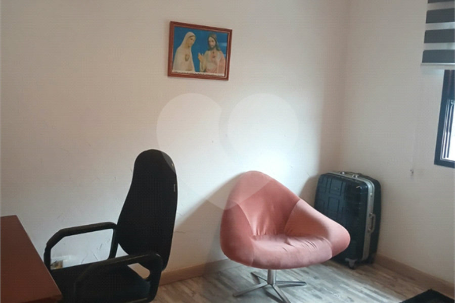 Sobrado à venda com 3 quartos, sendo 1 suíte,  em Tremembé, São Paulo, SP