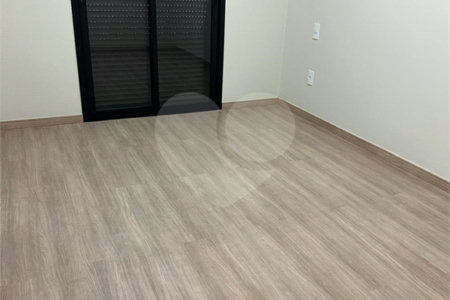 Casa à venda com 3 quartos, sendo 1 suíte, no condomínio Vila Rica, Indaiatuba - SP