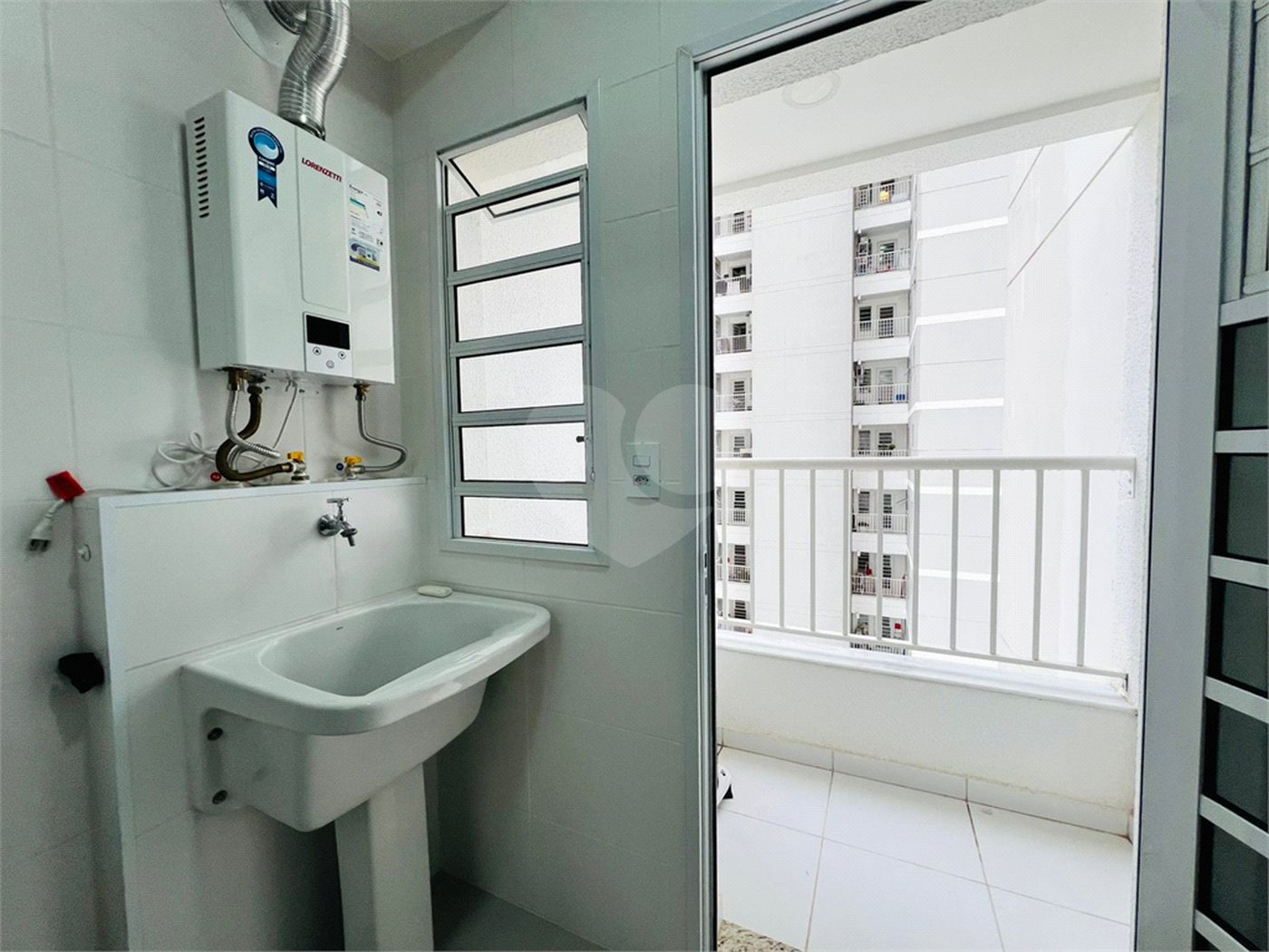 Apartamento para alugar com 2 quartos, sendo 1 suíte, em Jardim Piratininga, Sorocaba, SP