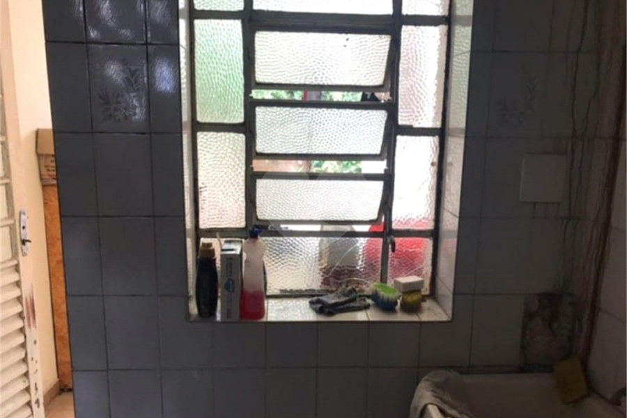 Sobrado à venda com 5 quartos, sendo 1 suíte, em Santana, São Paulo, SP
