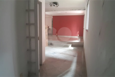 Apartamento à venda com 3 quartos, sendo 1 suíte, em Pinheiros, São Paulo, SP