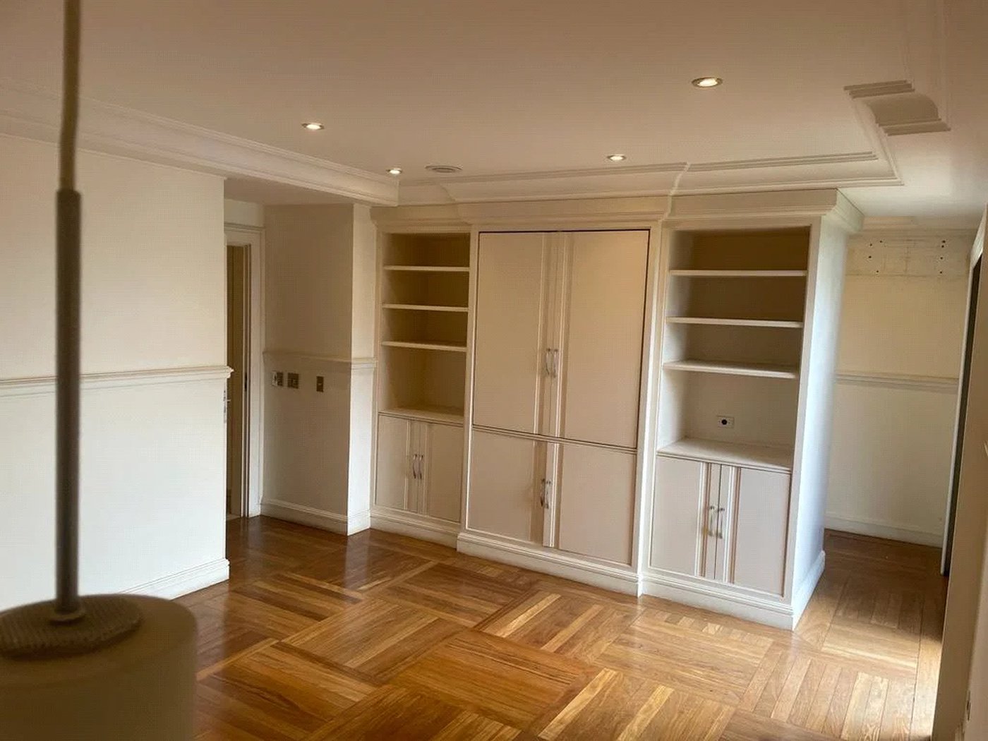 Apartamento à venda com 4 suítes em Vila Suzana, São Paulo, SP
