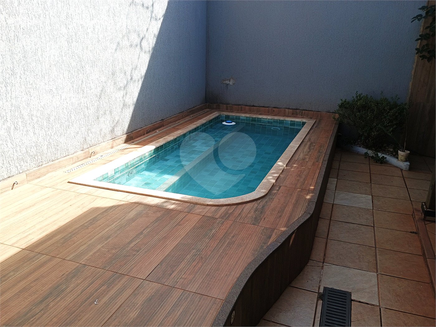 Casa à venda com 3 quartos, sendo 1 suíte, no condomínio Portal dos Pinheiros, Ribeirão Preto - SP