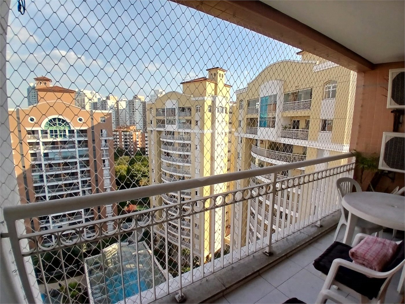 Cobertura à venda com 4 quartos, sendo 2 suítes,  em Alto da Lapa, São Paulo, SP