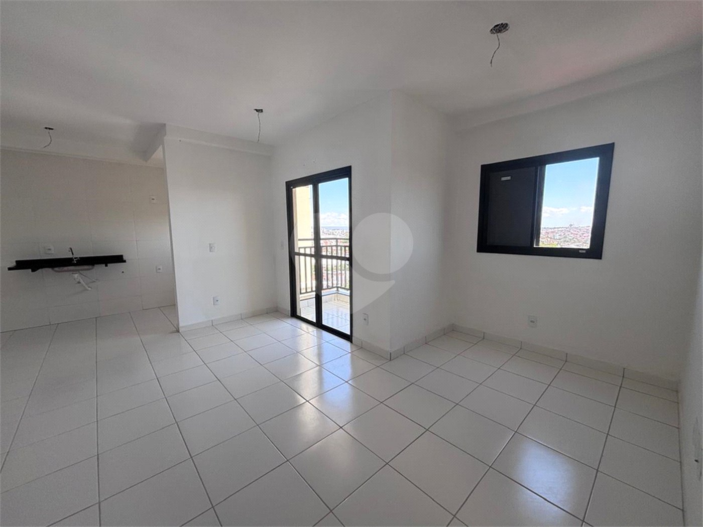 Apartamento à venda com 2 quartos, sendo 1 suíte, em Vila Barão, Sorocaba, SP