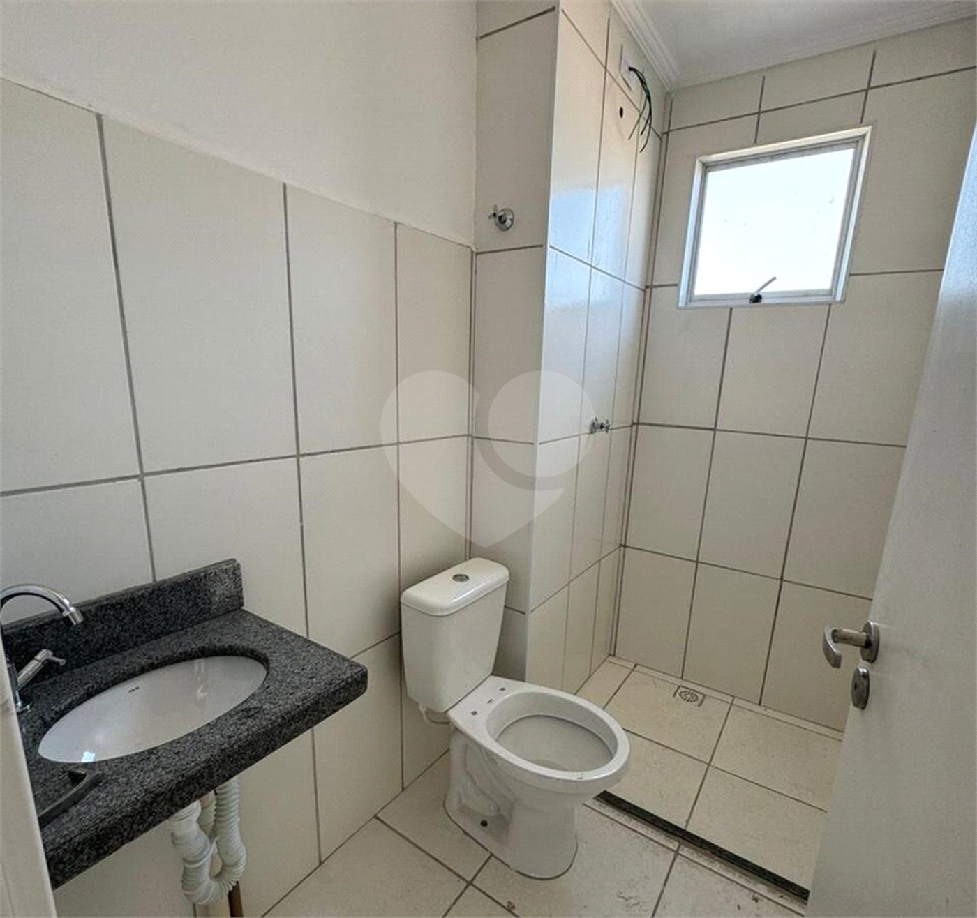 Apartamento à venda com 2 quartos em Vila Regina, Itapetininga, SP
