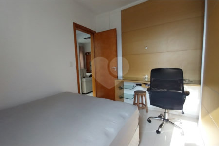 Apartamento à venda com 2 quartos, sendo 1 suíte, em Olímpico, São Caetano do Sul, SP