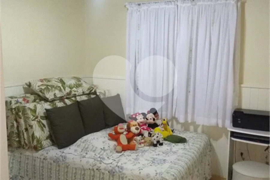 Casa à venda com 3 quartos, sendo 1 suíte, em Roseira, Mairiporã, SP