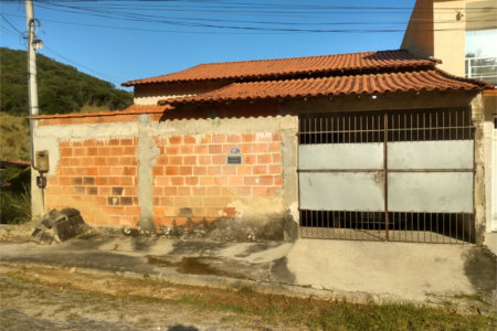 Casa à venda com 4 quartos, sendo 2 suítes, em Campo Grande, Rio de Janeiro, RJ