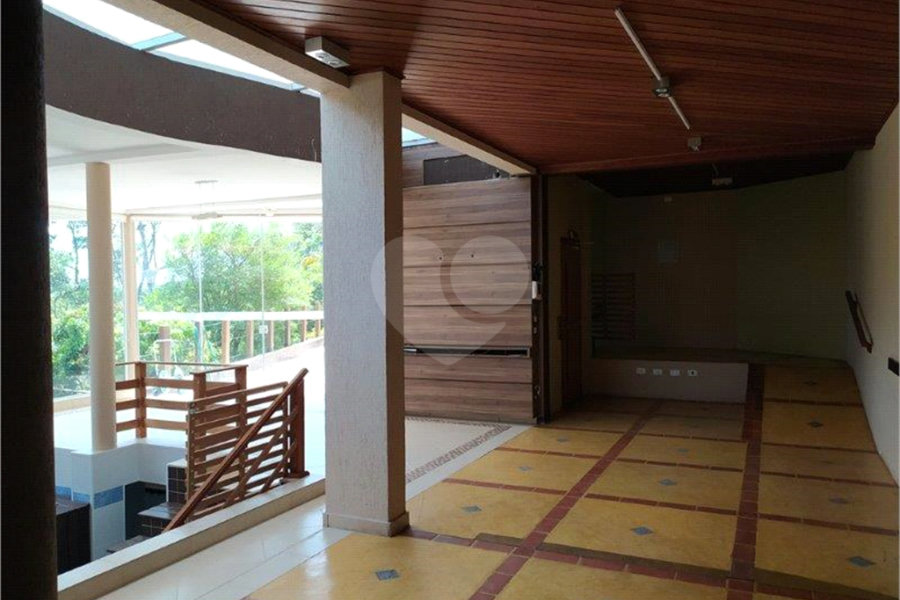 Casa à venda com 4 suítes no condomínio Parque Imperial, Mairiporã - SP