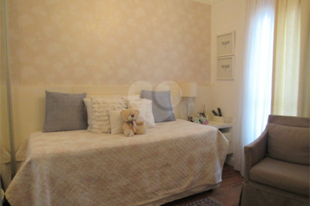 Apartamento à venda com 4 quartos, sendo 3 suítes, em Jardim Londrina, São Paulo, SP
